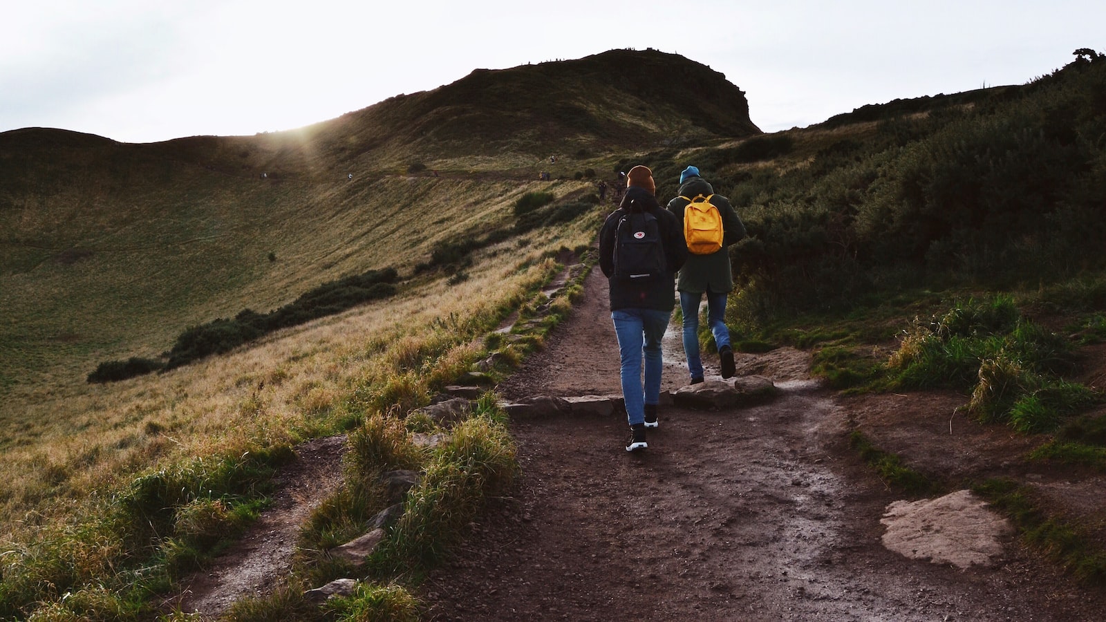 Are There Any Specific Clothing Recommendations for Hiking on Mt Kenya?