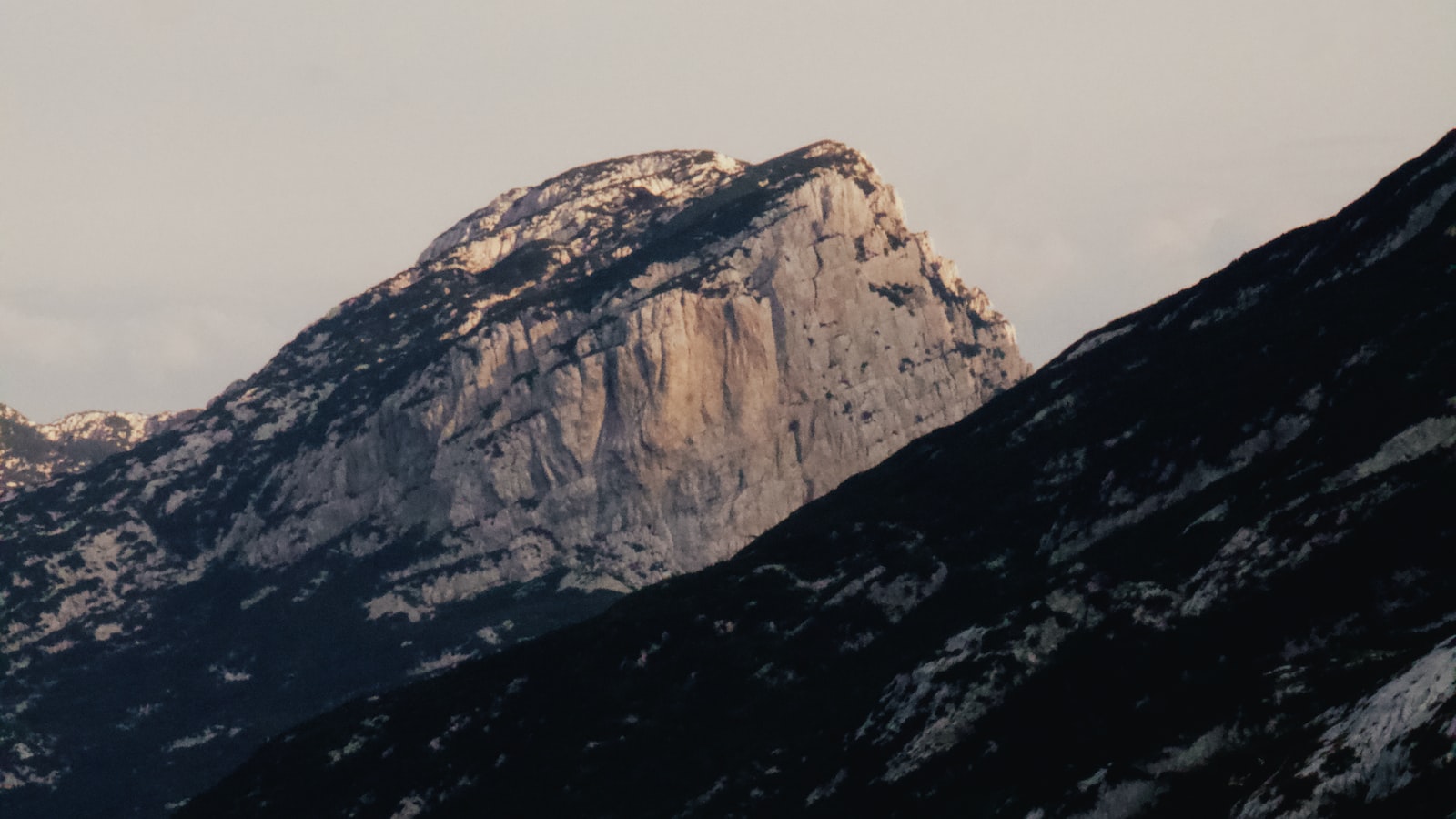 Can I Try My Hand at Mountain Photography on Mt Kenya?