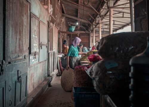 What’s the Role of Traditional Craftsmanship in the Local Economy Around Mt. Kenya?