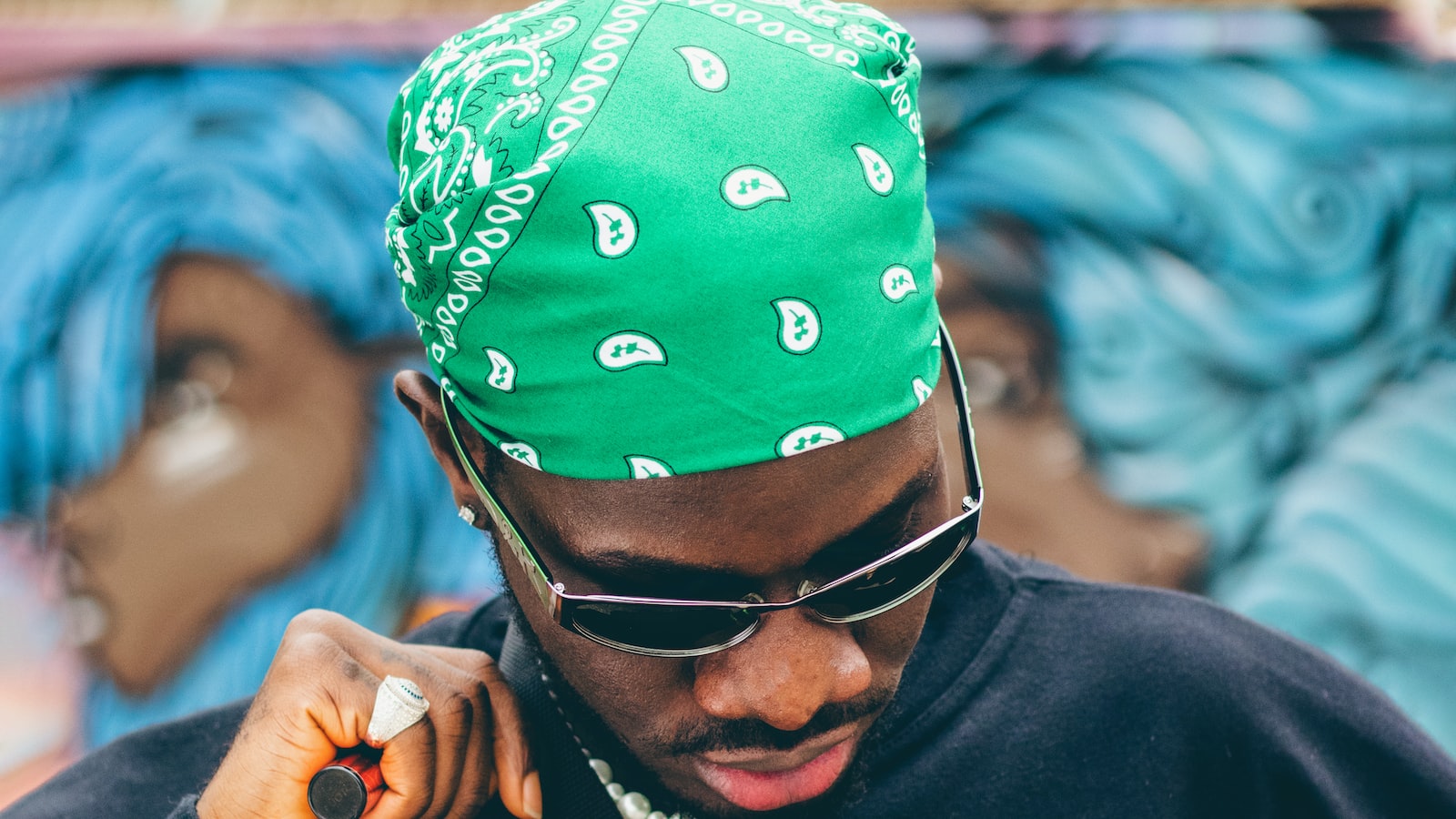 Can I Experience the Vibrant Local Markets Around Mt. Kenya?