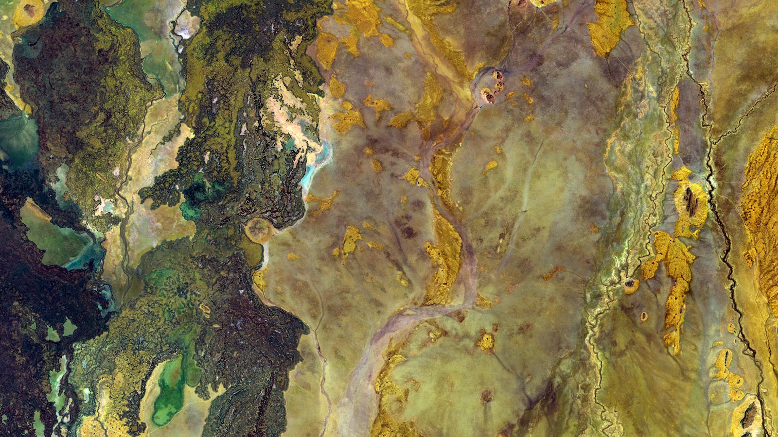 What’s the Role of Traditional Craftsmanship in the Local Economy around Mount Kenya?