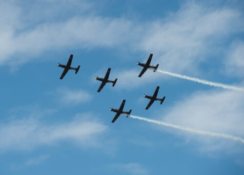 Are there guided scenic flight tours in Mount Kenya?