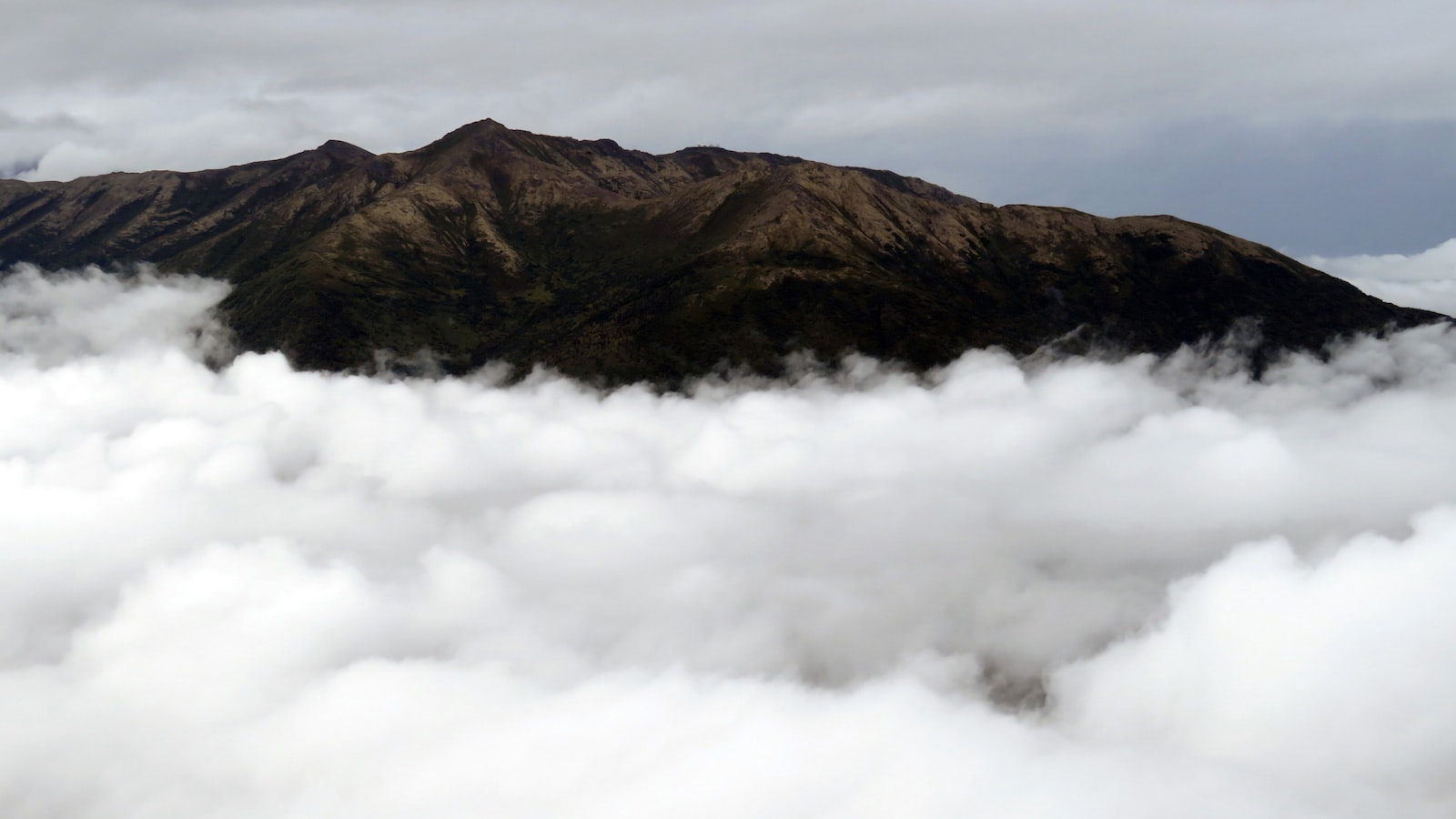 Are there any climbing camps in Mount Kenya?