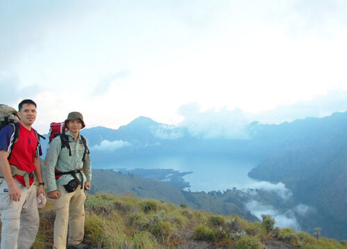 Are there any trekking adventures for solo travelers in Mount Kenya?