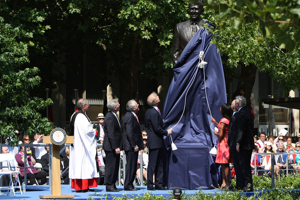 1. Unveiling the Mystical Traditions: Exploring Authentic Rituals in Mount Kenya