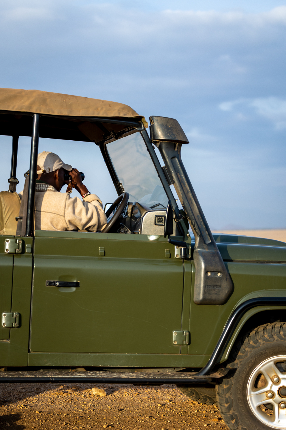 Embark on an Unforgettable Safari Adventure: Discovering the Best Family-Friendly Game Drive Tours in Mt Kenya