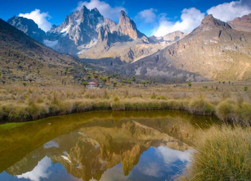 Is it possible to climb Mount Kenya’s peaks without rock climbing gear?