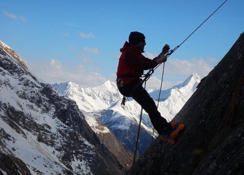 Can I do alpine climbing in Mount Kenya?